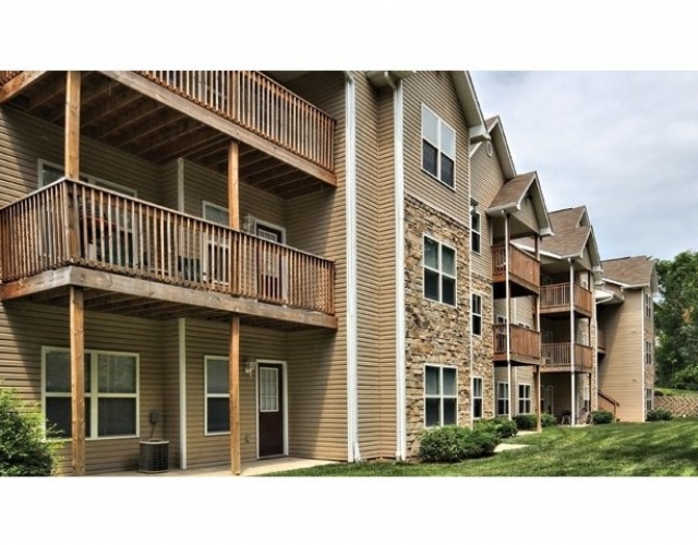 Bloom Apartments uCribs